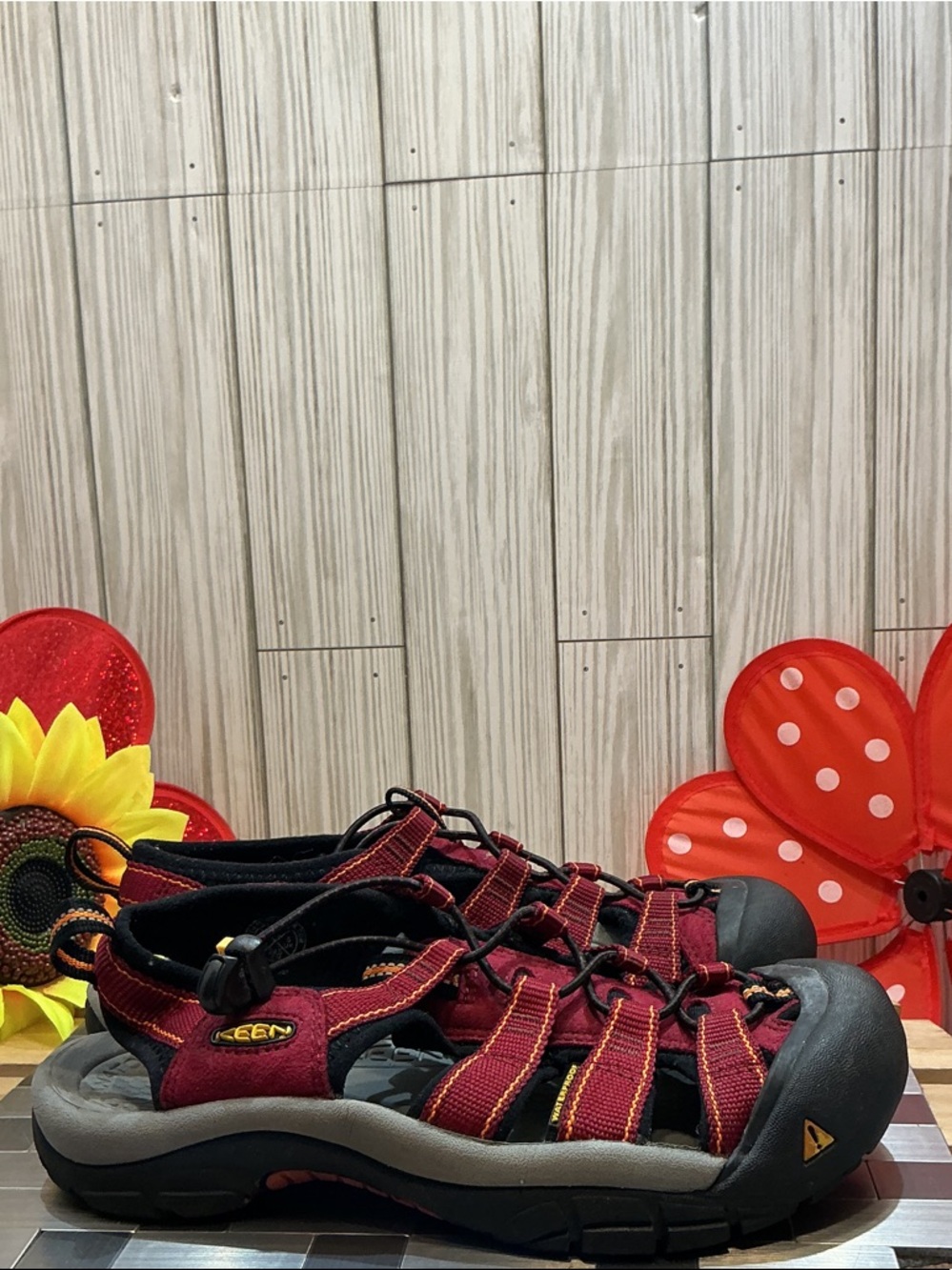 Keen Burgundy Red and Black Outdoor Sandals - Picture 5 of 10